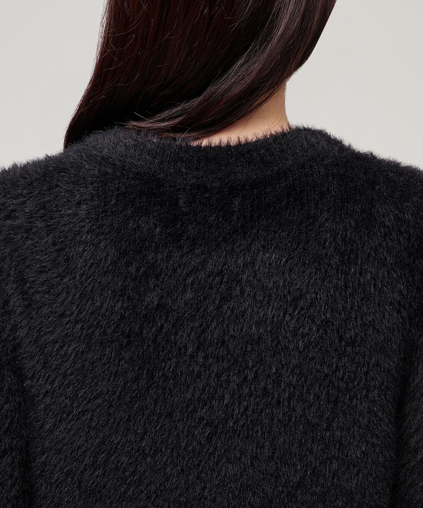 MUSINSA STANDARD WOMAN Women'S Fuzzy Crew Neck Knit [Black]