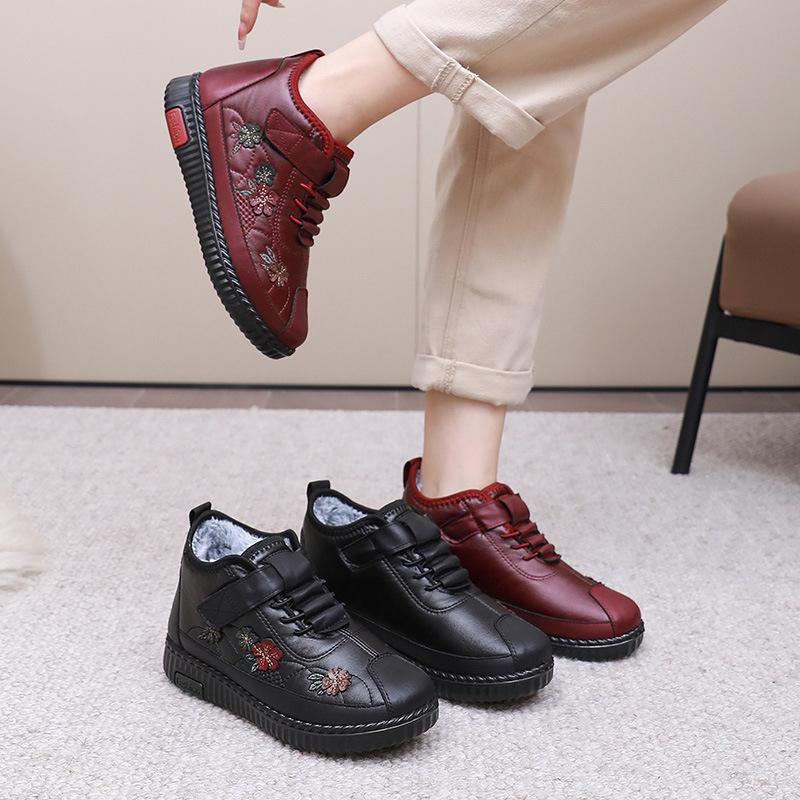 2024 новые старые пекинские хлопковые туфли женские зимние холодные ботинки бархатные водонепроницаемые кожаные для среднего и пожилого возраста теплые хлопковые туфли для мамы