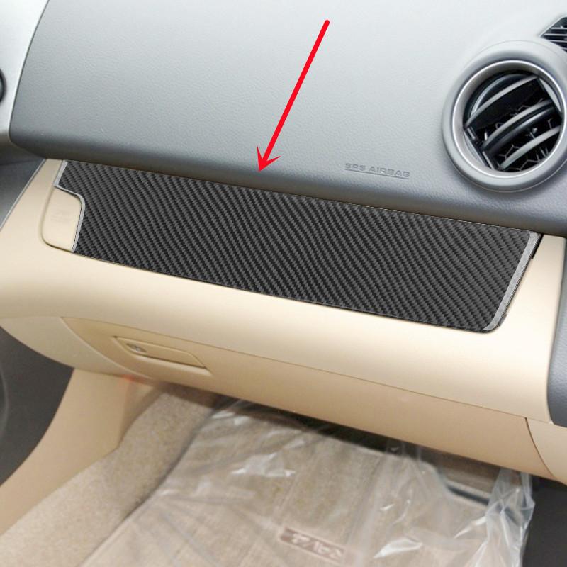 Углеродное волокно Автомобильный центр Панель управления Руль Декоративная крышка Наклейка Наклейка для Toyota RAV4 Внутренняя часть автомобиля