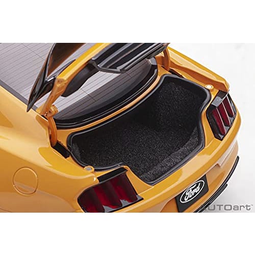 AUTOart 1/18 Scale Ford Shelby GT350R Metallic Orange Finished Product 72929