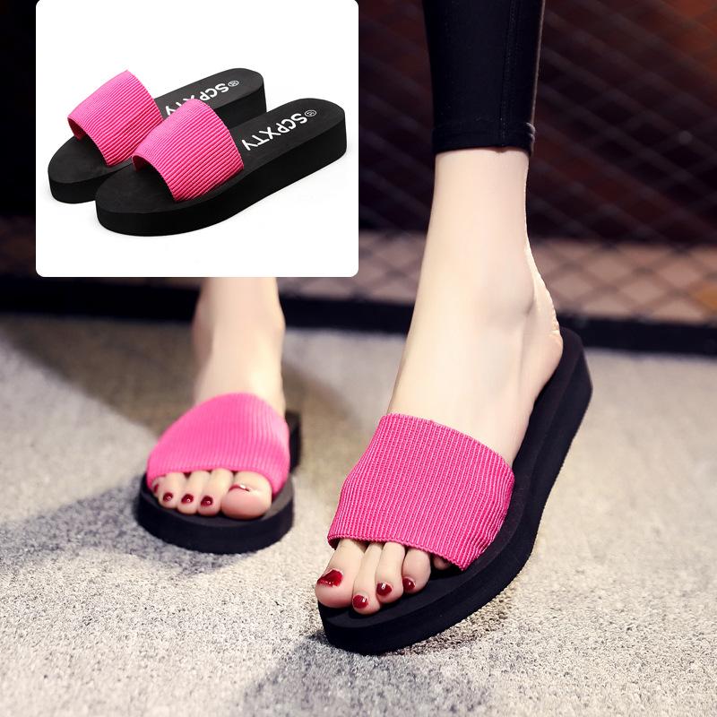 Тапочки женские летние нескользящие тканевые туфли на каблуках домашние тапочки мягкая подошва на платформе женская пляжная обувь шлепанцы