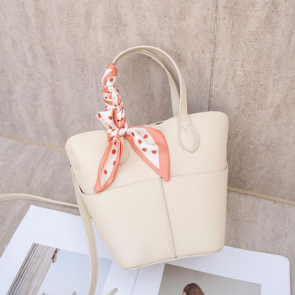 Cowhide Shoulder Women's Bag, Large-capacity Messenger Women, Fashionable and Simple Versatile Shopping Bag, Soft Leather