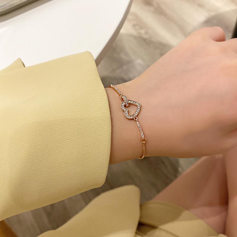 Элегантный, не тускнеющий браслет-сердце с микропаве для женщин - Высококлассные минималистичные украшения для рук, идеально подходящие для лучших подруг
