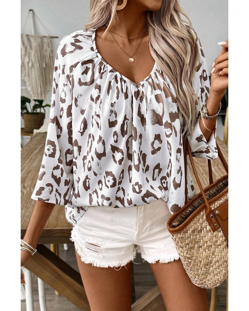 Azura Exchange Блузка цвета хаки с леопардовым принтом, V-образным вырезом и рукавами 3/4