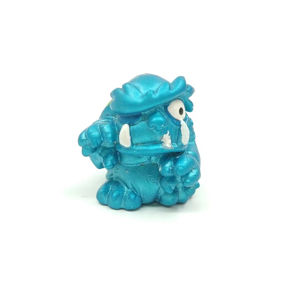 Original Zomlings ULTRA Rare GOLD Silver Superzings Styles PVC Action Figures Limited Collection Spanish Toy Boys Birthday Gift