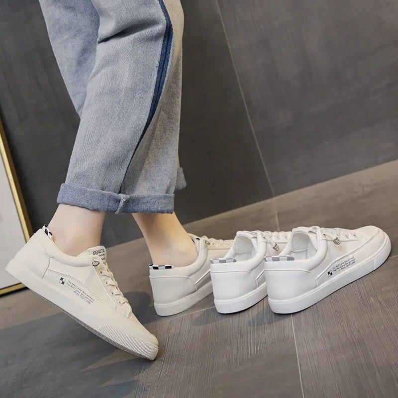 Классические кроссовки, женские кожаные кроссовки на плоской подошве со шнуровкой на низком каблуке, с круглым носком и буквенным принтом, женская обувь на плоской подошве, вулканизированная обувь, большие размеры