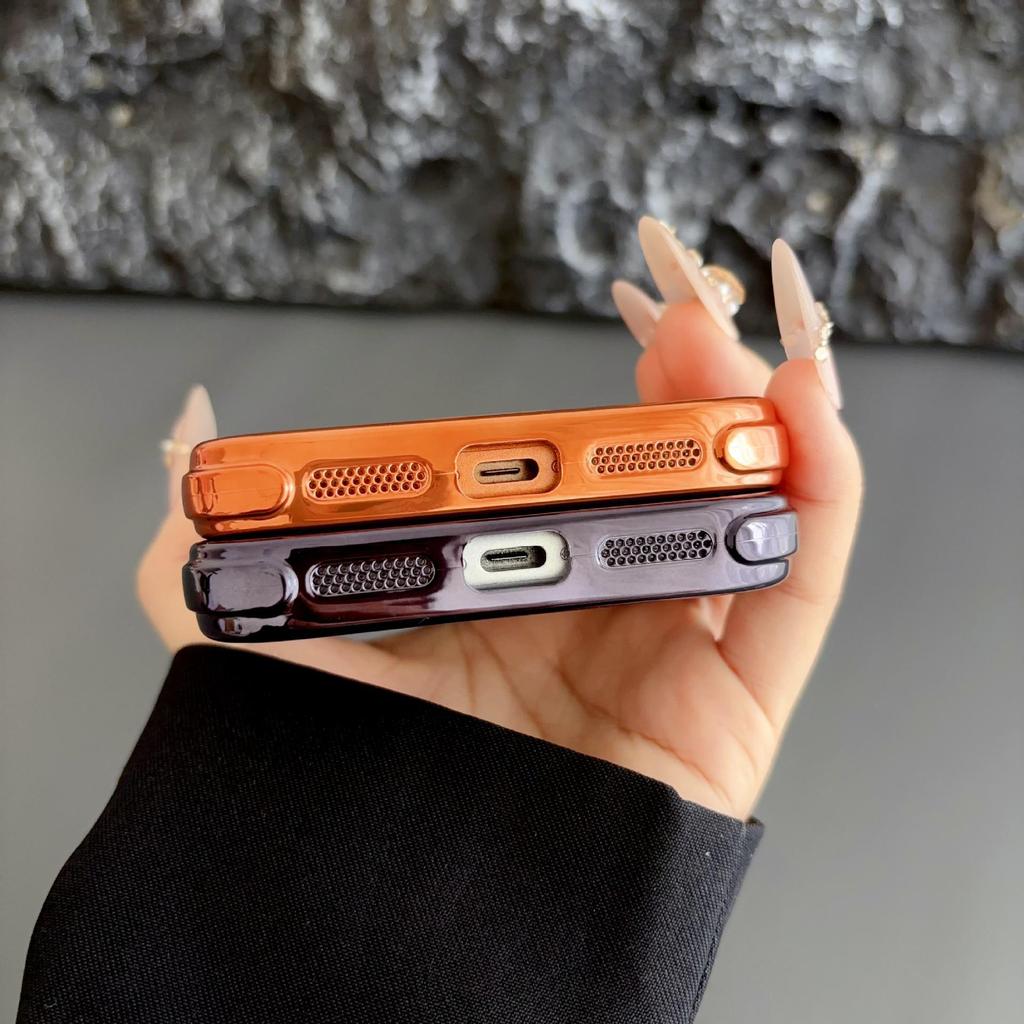 Подходит для чехла iPhone 17 Pro Max: Магнитная подставка с гальваническим покрытием, прозрачный и противоударный защитный дизайн для iPhone 16.