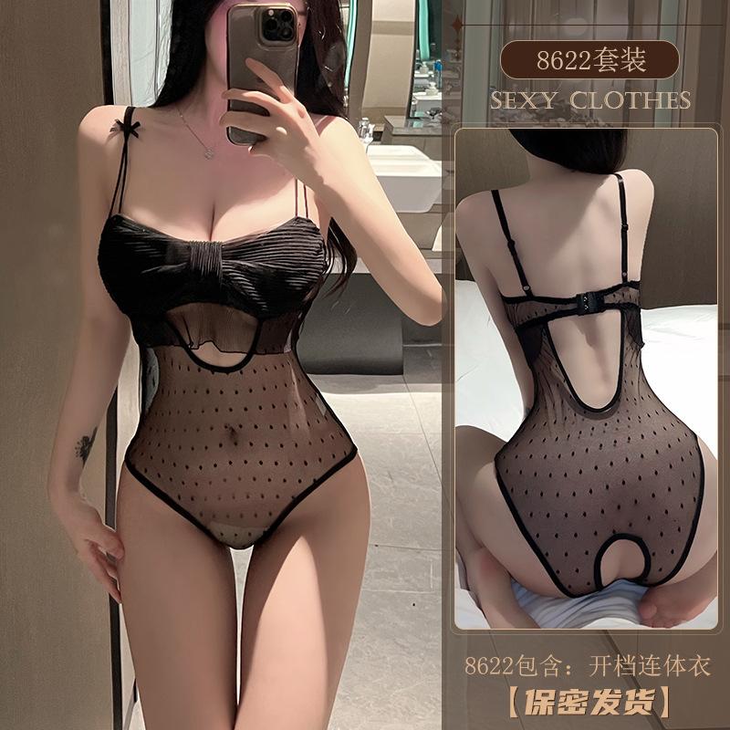 Erotic Lingerie Sexy one-piece Dress for Women, Thin and Hot mesh see-through open-cut pajamas, no-take uniform 8622