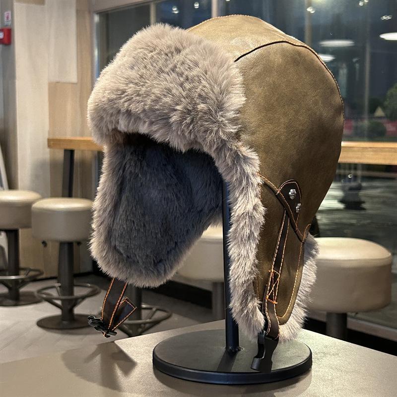 Кожаная Ретро Шапка Лей Фэна для Мужчин и Женщин Зимой Плюс Бархатная Утепленная Теплая Защита Ушей Северо-Восточная Уличная Велосипедная Холодная Снежная Шапка