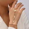 Elegant Copper Heart Pendant Finger Ring Bracelet for Women, Sexy Style, Daily & Party Accessory, All-Season Versatile Zircon