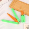 3D Printing Gravity Radish Knife Mini Carrot Model Push Card Decompressionn Toy Student Prize Children'S Cognitive Toys