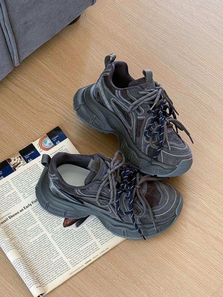 Платформенные кроссовки dad shoes женские кожаные 2025 осень новые универсальные увеличивающие рост повседневные спортивные туфли ins нишевый дизайн