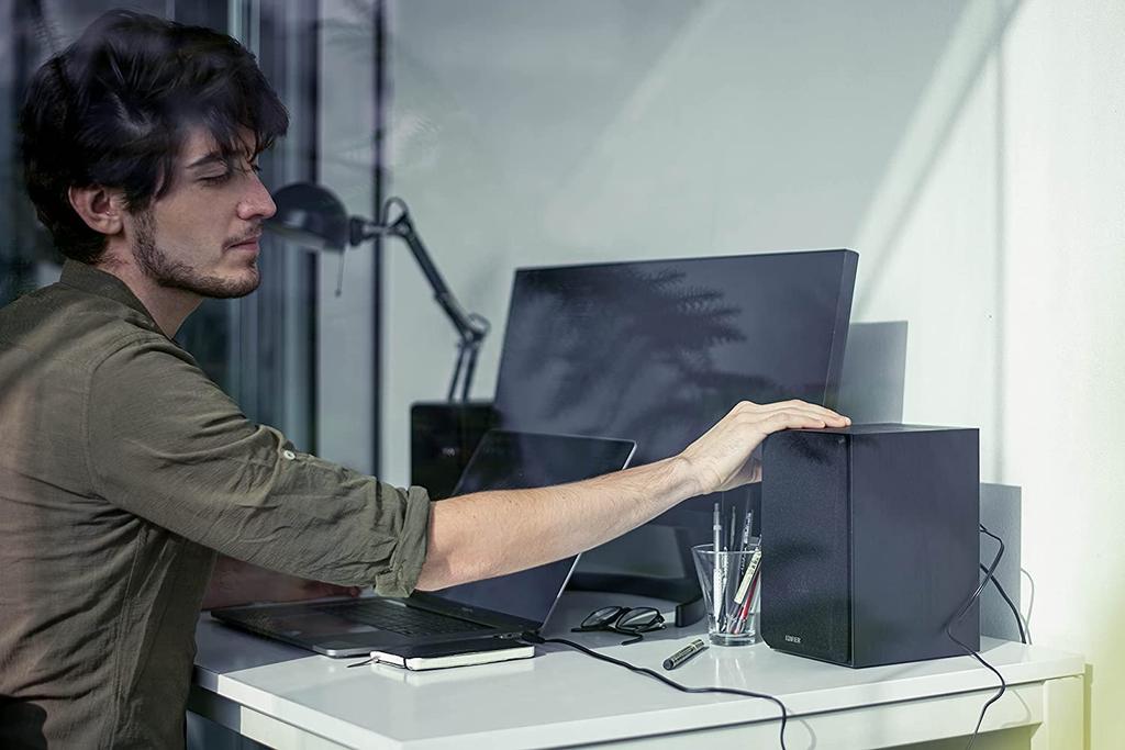 Активная полочная акустическая система Edifier R980T, 2 входа RCA с подключением AUX 24 RMS, усилитель, твитер и сабвуфер, черная система, кабель, встроенный 2,0 - 0,5"