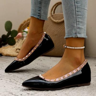 Новые женские туфли на плоской подошве с острым носком, весенние заклепки, модные женские балетки, универсальные мягкие туфли на плоской подошве, женские туфли без застежек Zapatos