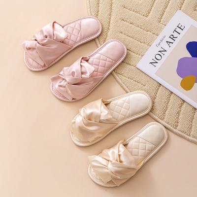 Японские тапочки-бантики женские домашние комнатные летние дезодорирующие нескользящие с усовершенствованной мягкой подошвой бесшумные женские модели весна-осень