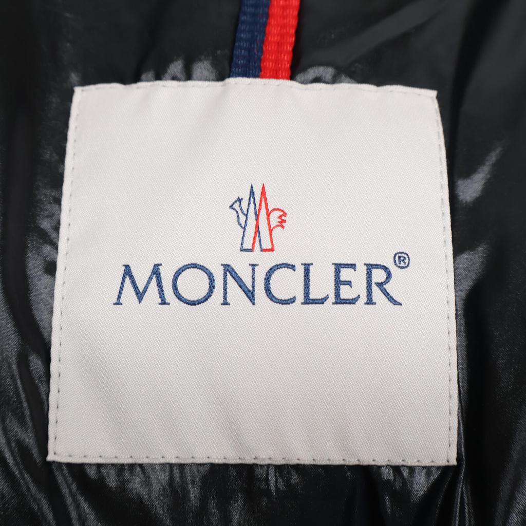 Moncler [Хорошее состояние/внутренний обычный продукт] FRIESIAN Arm Big Patch Пуховик 2 черныйБ/у