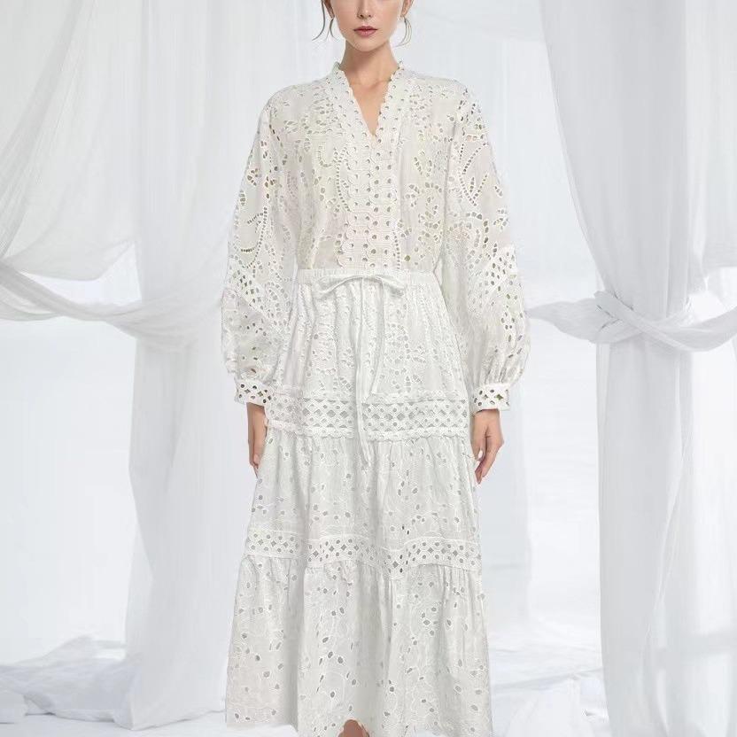 Комплект из топа с V-образным вырезом и рукавами-фонариками и ажурной юбки на резинке для женщин, осень 2023