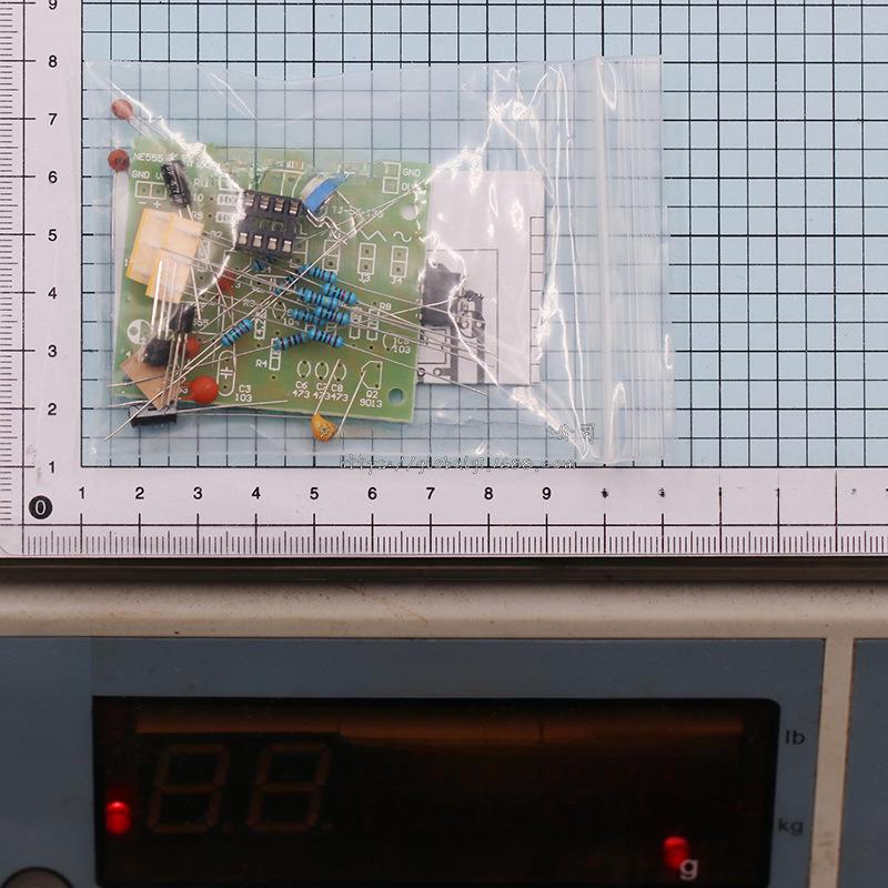 NE555 Multi-Channel Waveform Generator Kit - Square, Sawtooth, Triangle, Sine Waves