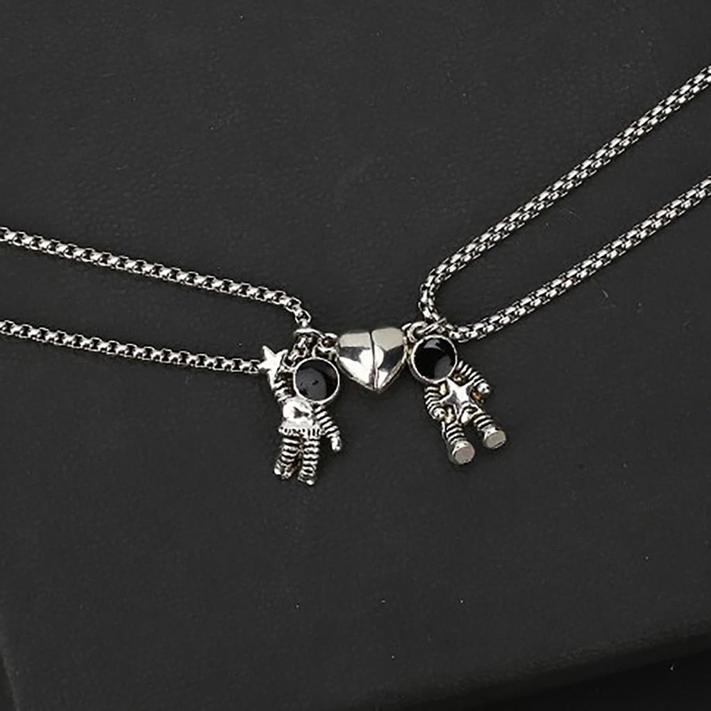 Couples Matching Necklaces Unique Design Titanium Steel Spaceman Pendant for Friends Men Women