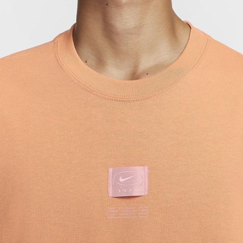 Nike Max 90 Свободный крой Круглый вырез Логотип Со спущенным плечом Футболка с коротким рукавом Мужские футболки Янтарно-коричневый FZ5393-225