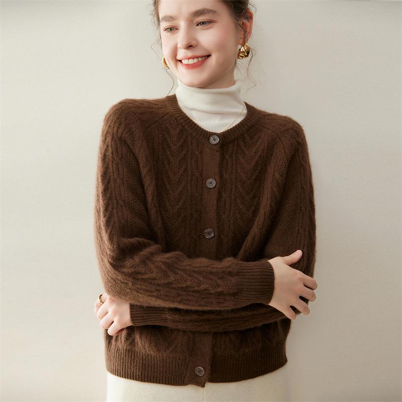 2025 Women's Baby Cashmere Cable Knit Cardigan: Loose, Thick, Versatile Sweater with Round Neck for Autumn/Winter