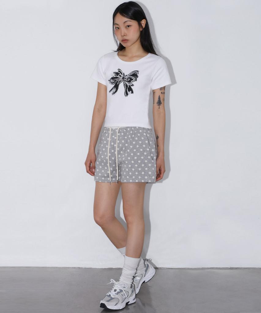 CHICKS Black Ribbon Crop Short Sleeve Tee White