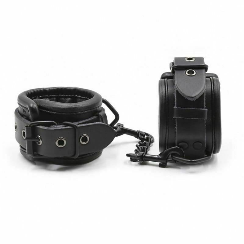 Black Leather Handcuffs Ankle Wrist Cuffs Collar Leash   Restraints Kit Restraint Kits & Sets
