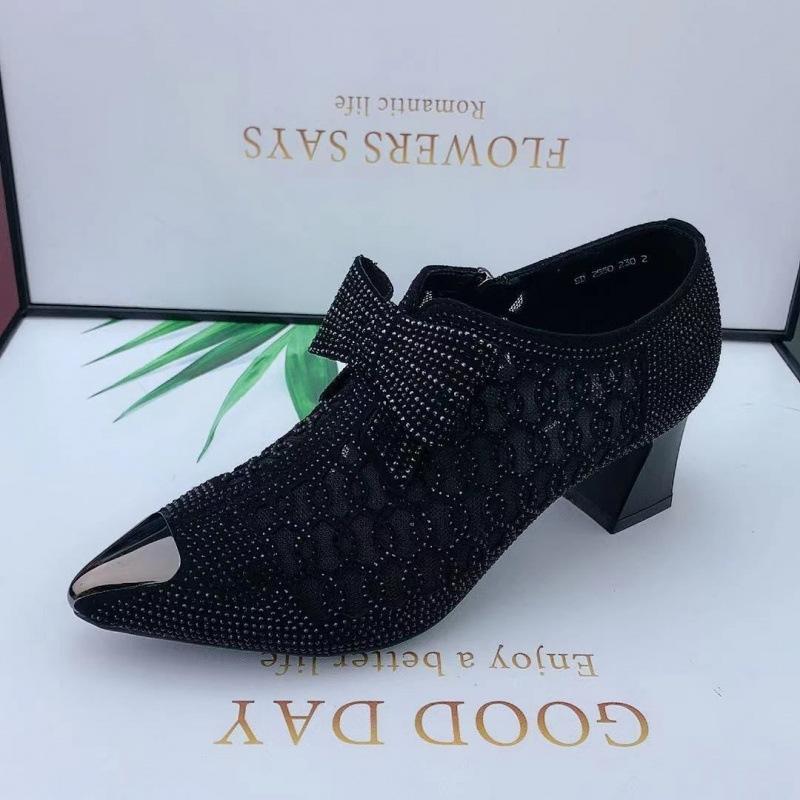 Модные летние каблуки для женщин, полые сетчатые модные сексуальные туфли с острым носком, женские одинарные туфли 2024 года, женские босоножки на танкетке, черные сандалии Zapatos De Mujer