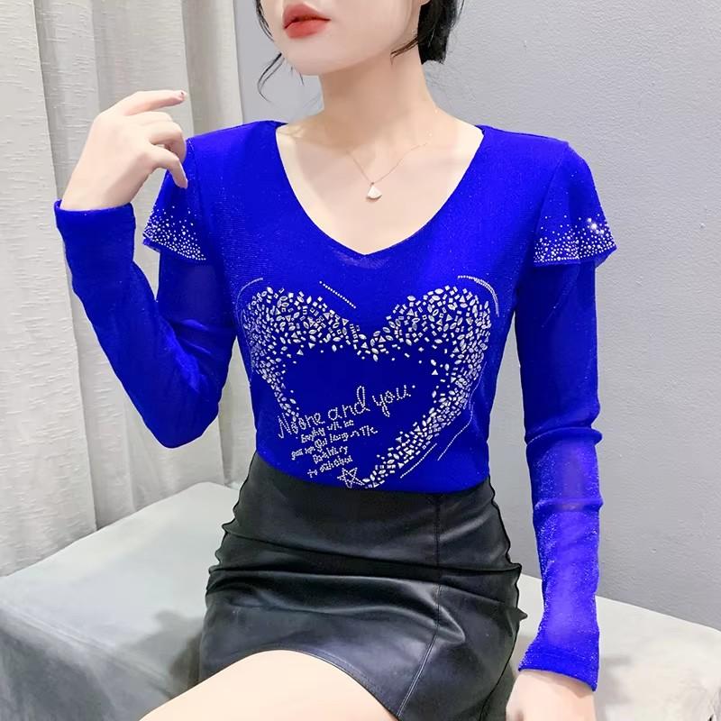 Модная весенне-осенняя корейская сексуальная футболка с V-образным вырезом и горячими стразами, шикарный ажурный топ с длинным рукавом, женские футболки, уличная одежда, эластичный сетчатый топ для девушки