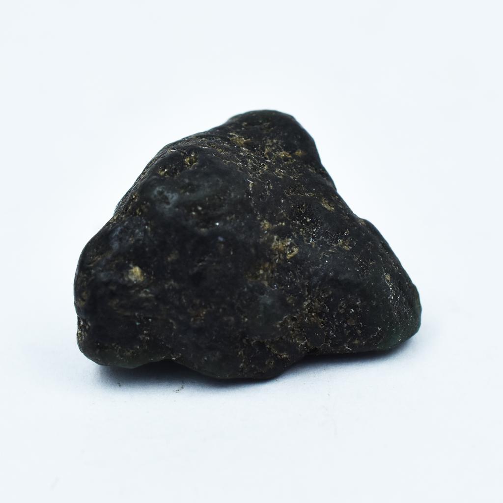 Необработанный Неограненный 38,00 Карат Натуральный СЕРТИФИЦИРОВАННЫЙ Зеленый Изумруд Свободный Драгоценный Камень AR-3154-R