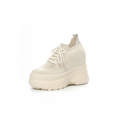 Женская обувь – Кроссовки