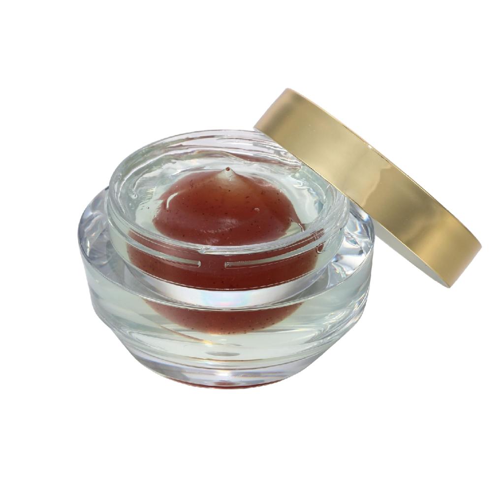 Uruwashi Sweets Фруктовый гоммаж — это гоммаж и гель для очищения лица, которые объединяют два гоммажа и гель для очищения лица в одном продукте.