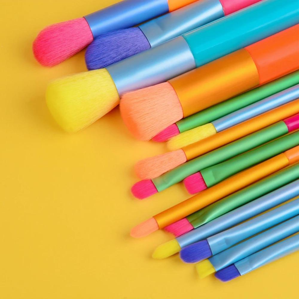 15Pcs Synthetic Hair Makeup Brushes Set Rainbow Colourful Make Up Brush Set Makeup Beginner