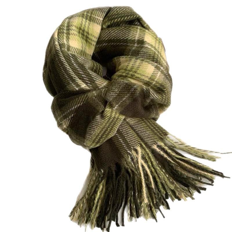 New retro green plaid scarf women's winter warmth thickened shawl foreign style advanced sense student scarf boys