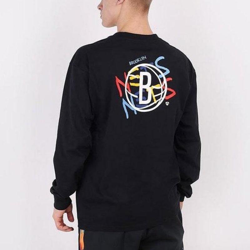 Nike Brooklyn Nets Courtside City Edition Long-Sleeve T-Shirt Black CT9398-010