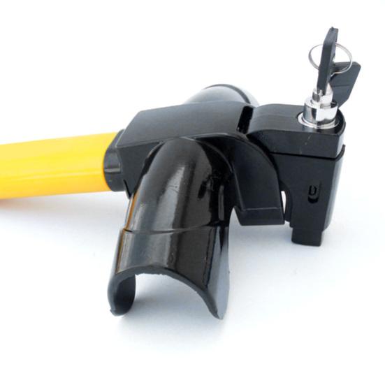 Отличная безопасность автомобиля при использовании замка. Легкая совместимость. Широко самоблокирующийся автомобильный Т-образный руль.