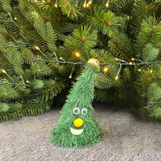 Electric Christmas Tree Swing Santa Hat Battery Powered Festive Decoration Swinging Dancing Tree for Table