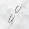Серебряные серьги с фианитами (2143857)