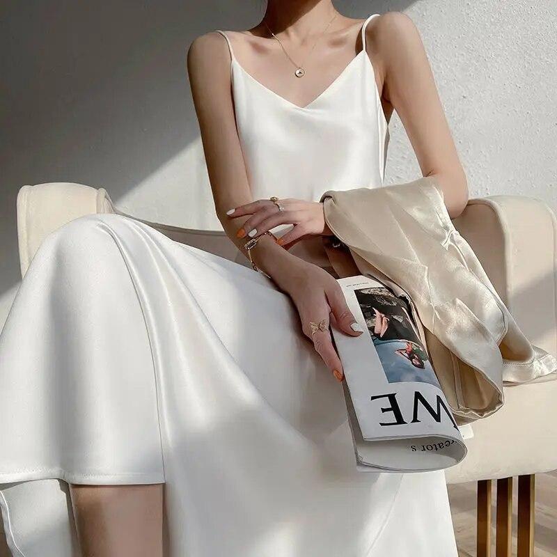 2024 сексуальные вечерние длинные платья с открытой спиной, женское летнее однотонное атласное платье для торжественных случаев, вечернее платье на бретельках с высокой талией 25679