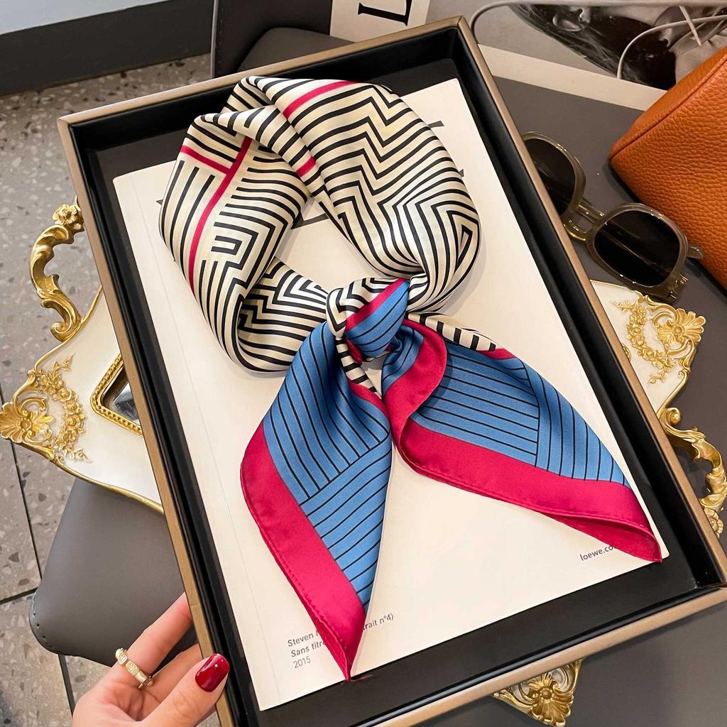 Korean simple high-end silk scarf fashionable, elegant and versatile professional imitation silk small scarf retro printed square scarf women