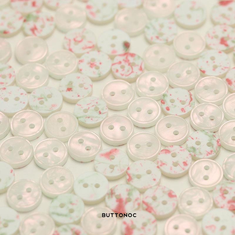 Тонкая двухслойная пуговица из смоляной оболочки с двумя ушками для вязаного кардигана, повседневного летнего платья, рукавов и воротника.