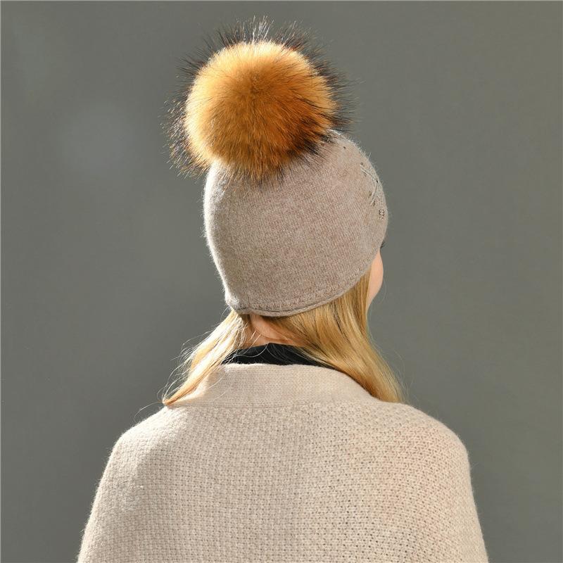 Rabbit plush wool hat Snowflake with diamond Christmas fashion outdoor autumn and winter versatile knitted hat Windproof warm ear hat