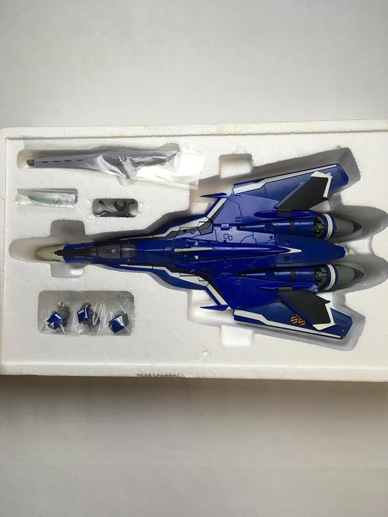 TAMASHII NATIONS DX Chogokin Macross Frontier Messiah Valkyrie Blanc VF-25G (Майкл Кастом)