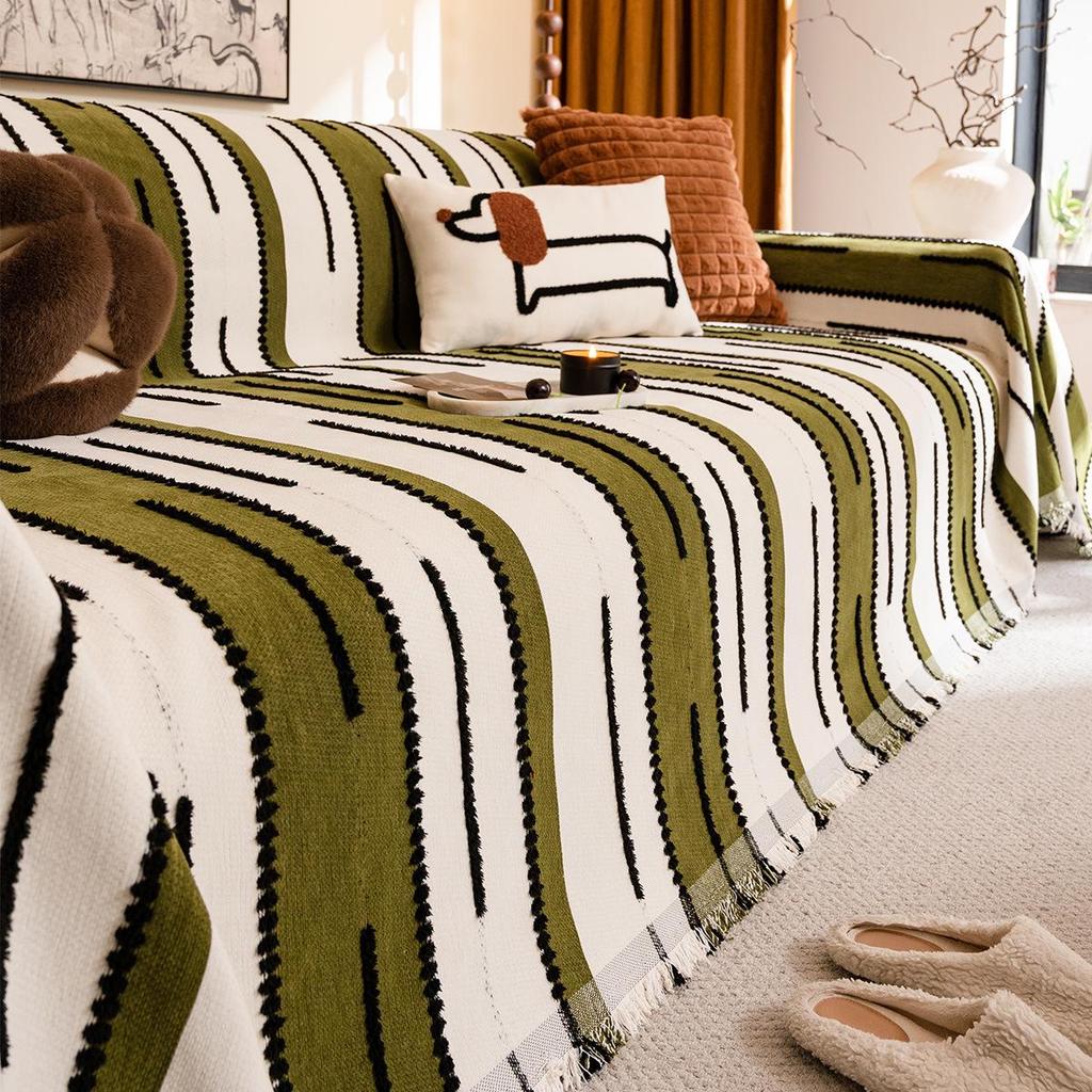 Four Seasons Universal Non-Slip Leather Sofa Cover Blanket
