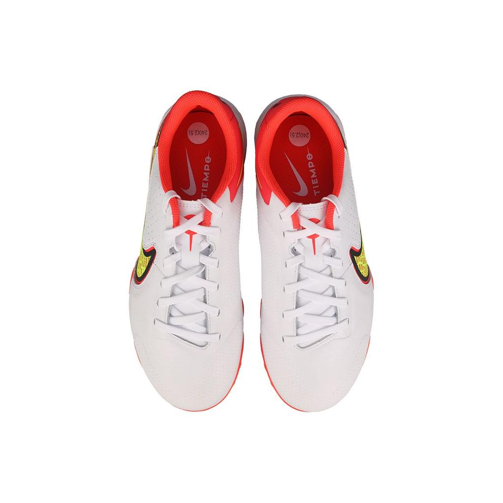 Nike Детские кроссовки Tiempo Legend 9 Academy TF GS Motivation Pack белые ярко-малиновые Volt DA1328-176