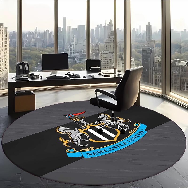 Newcastle Unite (19) Round Office Rug Decorative Floor Rug for Office Bedroom Living Room and Home Space