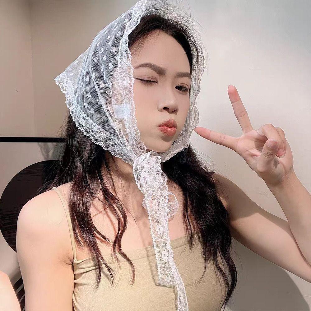Embroidered Lace Triangle Headscarf White Hollow-out Hair Scarf Wraps Pastoral Style Woven Floral Hair Band Hair Accessories