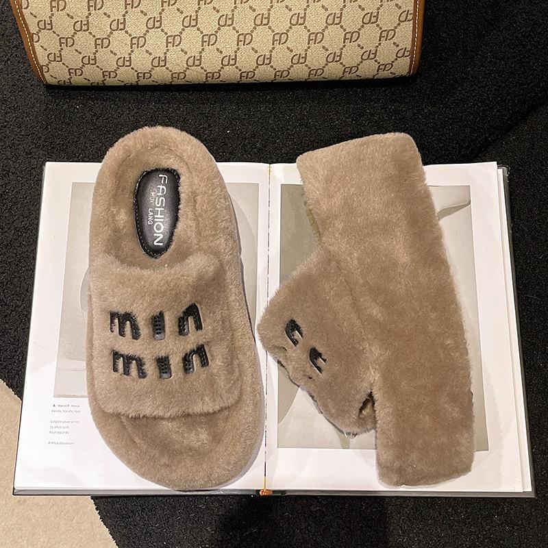 Женские тапочки на толстой подошве 8 см, пушистые, для улицы, новая модная пушистая цветная хлопковая модель 2025 года, осень-зима