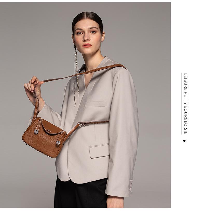 Сумка Lindy с серебряной пряжкой: Натуральная кожа с рисунком личи - женская сумка-доктор через плечо и через плечо