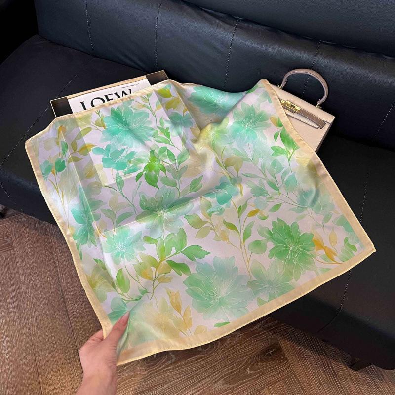 New Korean version of versatile printed decorative silk scarf, Chinese style temperament, elegant streamer, hair tie, bag, small scarf